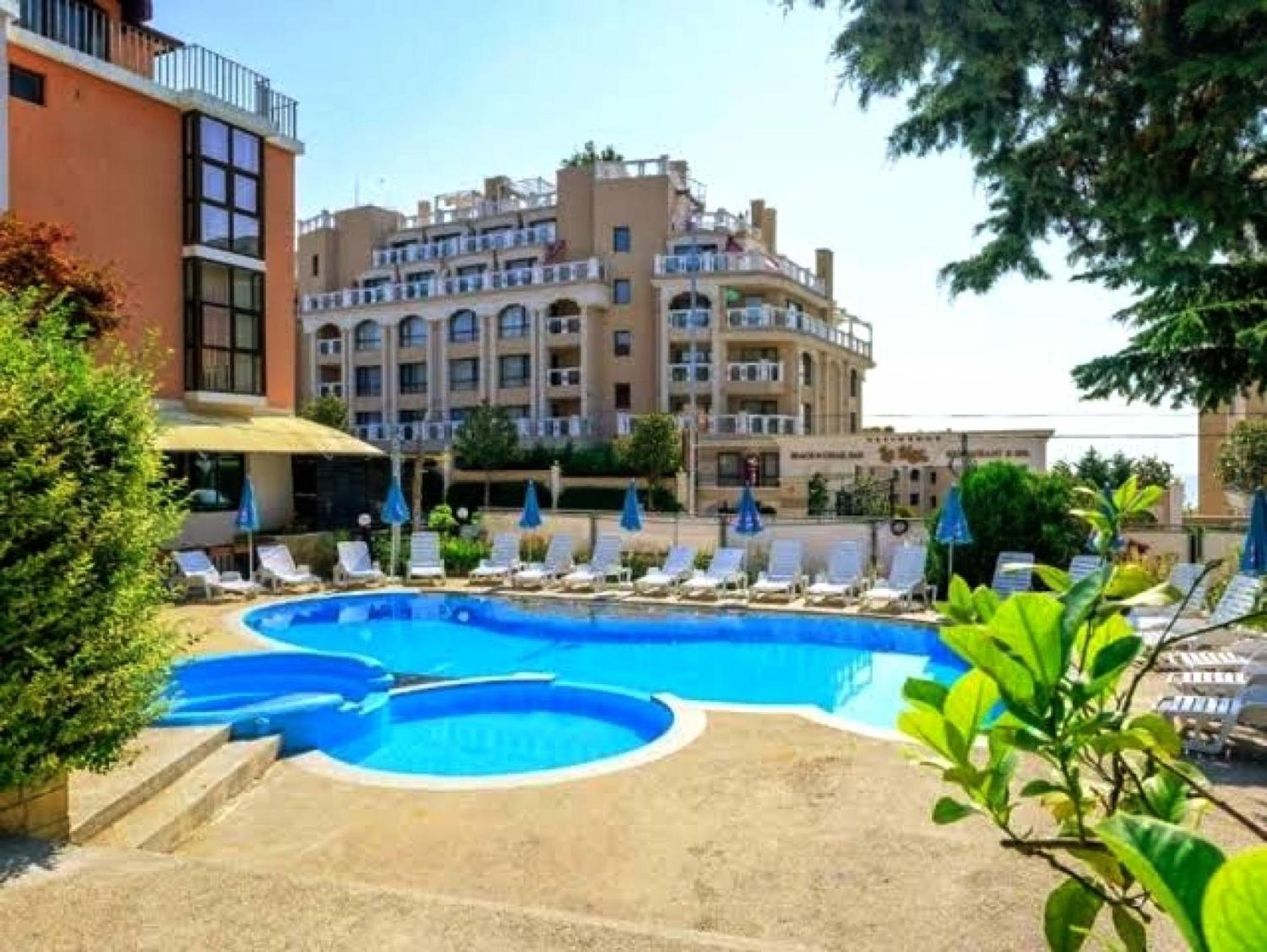 Beach Apartment Rose Golden Sands Exterior photo